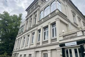 Altbauwohnung  gegenüber dem Kurpark/2.OG ohne Aufzug
