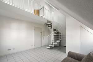 LICHT. RAUM. LEBENSQUALITÄT. Stilvolle Maisonette-Wohnung im Dachgeschoss – ideal für Singles oder P – Ressestraße 5, 70599 Plieningen (Ortsteil), Stuttgart – Vorschaubild 4
