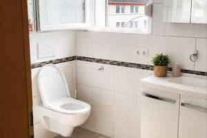 Großzügige und lichtdurchflutete 4-Zimmer Wohnung – Adelkampstraße 22, 45147 Frohnhausen, Essen – Vorschaubild 13