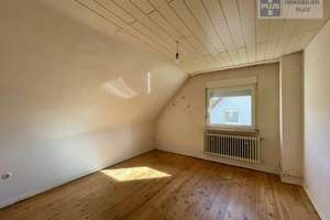 HOMBURG-BRUCHHOF; GROSSZÜGIGES  EFH MIT SONNIGEM GARTEN IN RUHIGER WOHNLAGE – Die vollständige Adresse der Immobilie erhältst du vom Anbieter., 66424 Homburg – Vorschaubild 16