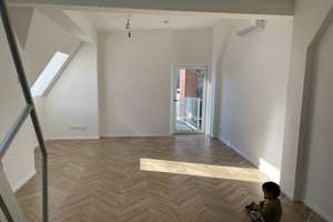 Wohnen mit Charakter: Dachgeschosswohnung in Friedenau – Friedrich-Wilhelm-Platz 15, 12161 Friedenau, Berlin – Vorschaubild 21