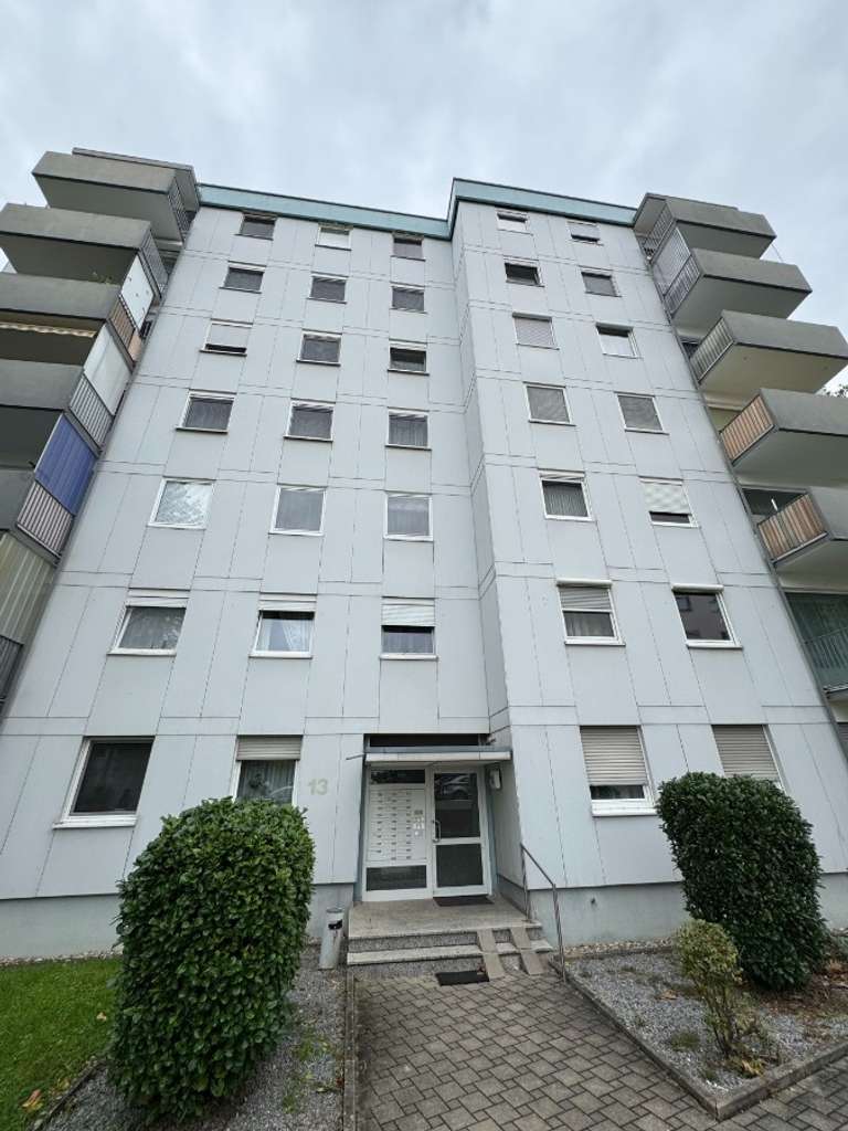 Immobilie in Leimen - Sorglos-Investment: Vermietete 3-Zi-Wohnung mit Garage & hohen Rücklagen in SAP-Nähe - Bild 1