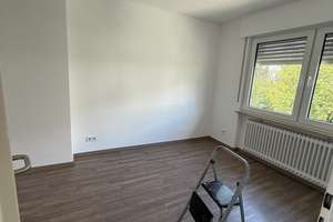Attraktives 5-Zimmer-Reihenendhaus mit geh. Innenausstattung und EBK in Frankfurt am Main Kalbach – Im Kirschenwäldchen 63, 60437 Kalbach-Riedberg, Frankfurt am Main – Vorschaubild 15