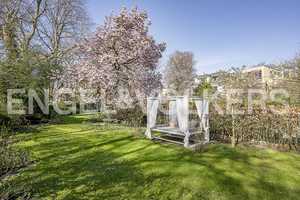 Elegante Stadtvilla mit großem Garten – Hamburg – Vorschaubild 8