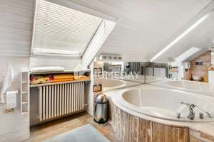 Großzügiges Einfamilienhaus mit Einliegerwohnung und gut vermieteter Gewerbeeinheit! – Die vollständige Adresse der Immobilie erhältst du vom Anbieter., 86163 Hochzoll-Nord, Augsburg – Vorschaubild 17