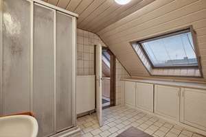 Charmantes Einfamilienhaus für Großfamilien – Die vollständige Adresse der Immobilie erhältst du vom Anbieter., 76149 Neureut, Karlsruhe – Vorschaubild 28