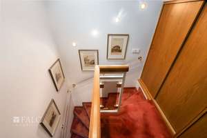 5-Raum-Dachgeschoss-Maisonette mit zwei Balkonen und besonderem Wohncharakter in Essen-Haarzopf – Die vollständige Adresse der Immobilie erhältst du vom Anbieter., 45149 Haarzopf, Essen – Vorschaubild 11