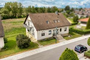 Attraktives MFH mit 3 Wohneinheiten in bester Lage 
