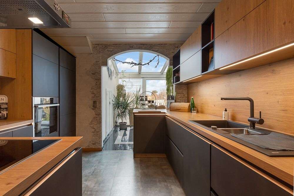 Immobilie in Bedburg - Mehrgenerationenhaus mit Herz - Raum für Leben, Arbeiten und Träume! - Bild 3