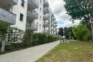Kleine Single-Wohnung * 2 Zimmer * Balkon * Einbauküche * Zweitbezug * im grünen Spandau – Flankenschanze 17, 13585 Spandau (Ortsteil), Berlin – Vorschaubild 9