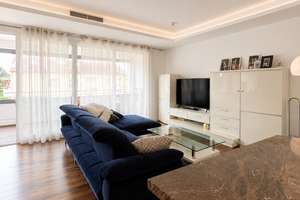 Exklusive 2-Zimmer-Wohnung mit Luxusausstattung und verglaster Loggia in Augsburg-Göggingen – Die vollständige Adresse der Immobilie erhältst du vom Anbieter., 86199 Göggingen-Süd, Augsburg – Vorschaubild 7