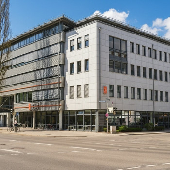 STOCK - Modern | hell | nahe Theresienwiese | Dachterrasse