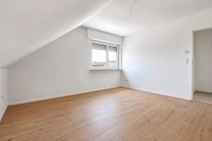 5 Zimmer Erstbezug nach Kernsanierter Maisonette | 2 Bäder | Garage + Stellplatz |Sandhofen – Die vollständige Adresse der Immobilie erhältst du vom Anbieter., 68307 Sandhofen, Mannheim – Vorschaubild 9