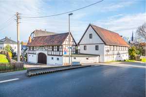 +++Ruheoase im Grünen: Bauernhof und zwei Grundstücke in Glauchau - Entdecken Sie Ihr Zuhause!+++ – Hofauweg 1, 8371 Zwickau (Kreis) – Vorschaubild 1