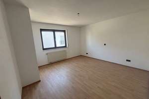 Schöne 2 Zimmer Wohnung direkt am Rhein – Stammheimer Hauptstraße 39, 51061 Stammheim, Köln – Vorschaubild 1
