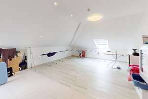 Repräsentative Luxusvilla in bester Lage – Die vollständige Adresse der Immobilie erhältst du vom Anbieter., 58093 Lennetal, Hagen – Vorschaubild 35