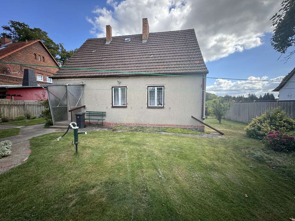 Immobilie in Sarnow - Haus mit Potential und großem Grundstück !!! Ca. 12 km von Anklam entfernt !!! - Bild 4