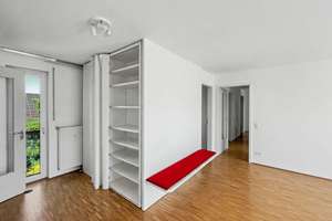 Sofort beziehbar - helle 4-Zimmer-Dachterrassen-Wohnung in München-Allach – Die vollständige Adresse der Immobilie erhältst du vom Anbieter., 80999 Untermenzing, München – Vorschaubild 8