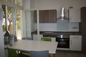 **1a Anlage-Objekt in S-West**:  4-Zi-Wohnung in klass. Gründerzeithaus, 2 TL-Bäder, 2014 saniert, h