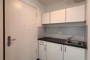Hochwertiges Studentenappartement in Erlangen mit zentraler Lage – Die vollständige Adresse der Immobilie erhältst du vom Anbieter., 91052 Rathausplatz, Erlangen – Vorschaubild 2