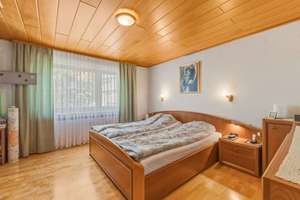 Charmantes 2-Familienhaus mit ausgebautem Dachgeschoss, Garten und Garage in ruhiger Lage – Die vollständige Adresse der Immobilie erhältst du vom Anbieter., 73249 Wernau (Neckar) – Vorschaubild 12
