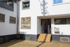 Exklusive 90 m² Wohnung mit traumhafter Aussicht – Penthouse-Feeling – Die vollständige Adresse der Immobilie erhältst du vom Anbieter., 67071 Oggersheim, Ludwigshafen am Rhein – Vorschaubild 2