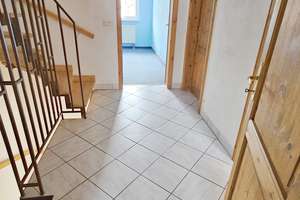 Schönes Reihenendhaus  mit Garten, Garage und Stellplatz in Nürnberg-Gebersdorf – Die vollständige Adresse der Immobilie erhältst du vom Anbieter., 90449 Gebersdorf, Nürnberg – Vorschaubild 14