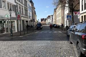 Moderne 4-Zimmer Wohnung in Düsseldorf-Kaiserswerth – Friedrich-von-Spee-Straße 2, 40489 Kaiserswerth, Düsseldorf – Vorschaubild 3