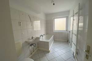 Schöne Wohnung sucht Mieter: interessante 2-Zimmer-Wohnung mit Küche und Balkon – Meistersingerstr. 30, 45307 Leithe, Essen – Vorschaubild 6
