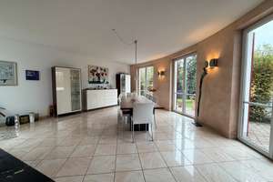 Property thumbnail 16