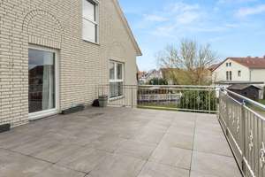 Zeitlose Eleganz trifft Wohnkomfort – Ihr neues Zuhause mit besonderem Flair in Braunschweig! – Die vollständige Adresse der Immobilie erhältst du vom Anbieter., 38122 Broitzem, Braunschweig – Vorschaubild 11