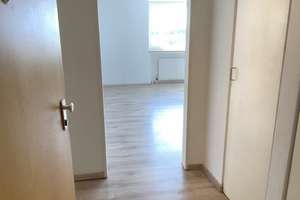 1-Zimmer-Wohnung mit Einbauküche in guter Lage mit Ausblick auf Nürnberg – Schöpfstraße 15, 90480 Gleißhammer, Nürnberg – Vorschaubild 5