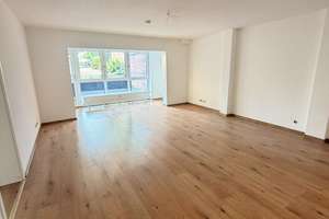 Niederkassel! Frisch renoviert | Lichtdurchflutet | Große Terrasse | Einbauküche – 40547 Niederkassel, Düsseldorf – Vorschaubild 3