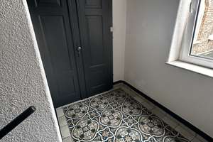 ++ Wohnen und Arbeiten auf 2 Etagen im Loft- Ambiente mit Dachterrasse und großzügiger Wohnung +++ – Merseburger Straße 26a, 6667 Weißenfels – Vorschaubild 7