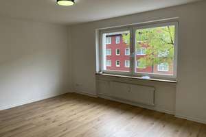 renovierte 3 Zimmer Wohnung Nähe GE - Innenstadt – Wildenbruchstraße 25, 45888 Bulmke-Hüllen, Gelsenkirchen – Vorschaubild 3