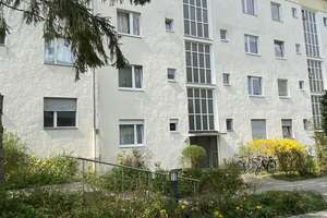 Vermietete Dachgeschosswohnung! 2 Zimmer mit Balkon und einem phantastischen Ausblick! – Suderoder Str. 47A, 12347 Britz, Berlin – Vorschaubild 2