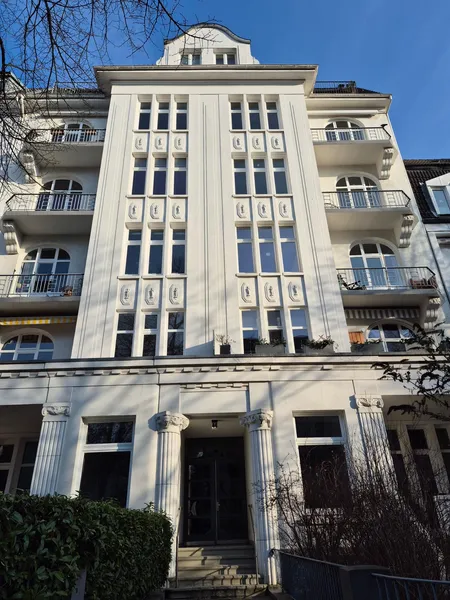Geräumige Altbauwohnung in ruhiger Toplage in Eimsbüttel, Hamburg – Bild 3