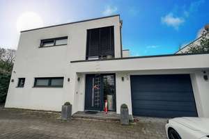 Elegante Stadtvilla mit Wellnessbereich und Galerie in Langenhagen – Die vollständige Adresse der Immobilie erhältst du vom Anbieter., 30851 Langenhagen – Vorschaubild 10