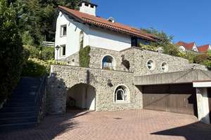 Architektonisches Unikat: Exklusive Villa mit Blick auf den Schlosssee in Bad Waldsee - Meisterberg – Die vollständige Adresse der Immobilie erhältst du vom Anbieter., 88339 Bad Waldsee – Vorschaubild 2