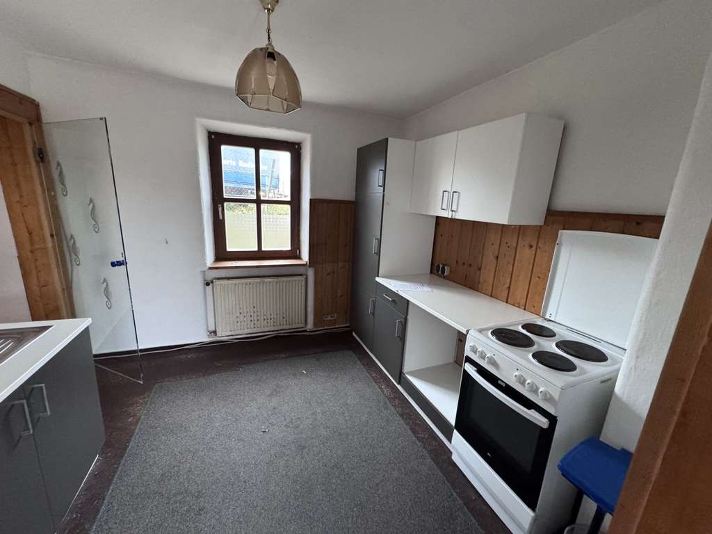 Immobilie in Ergoldsbach - Provisionsfrei: Renditestarkes Investment 6%- Top vermieteter Altbestand in Ergoldsbach - Bild 2