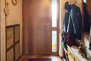 Von Privat! Familienfreundliches RMH in Puchheim-Ort, 4 Schlafzimmer, Solar, Kachelofen & Garage – Hechtstraße 6, 82178 Puchheim – Vorschaubild 3