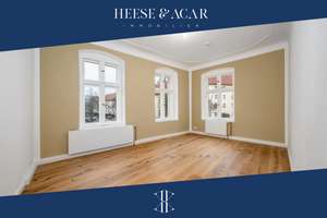 Erstbezug: Traumhaft saniertes Altbau-Juwel im Tempelhofer Kiez mit Balkon