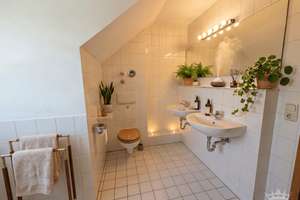 Sonnige 2 Zimmer DG Wohnung mit Dachterrasse in Waldtrudering – Die vollständige Adresse der Immobilie erhältst du vom Anbieter., 81827 Waldtrudering, München – Vorschaubild 4