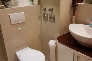 Helle 4-Zimmer Wohnung mit Balkon im 3. OG in Würzburg-Heuchelhof – Die vollständige Adresse der Immobilie erhältst du vom Anbieter., 97084 Heuchelhof, Würzburg – Vorschaubild 8