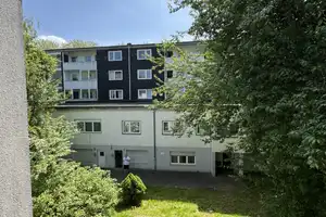 Frisch renovierte 2-Zi.-Whg. mit neuem Tageslichtbad und Balkon – Sonnenstraße 148, 42277 Wuppertal – Vorschaubild 15