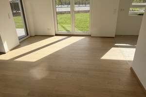 Neubau – Erstbezug in einer hellen 2-Zimmer-Wohnung im Erdgeschoss mit großem Privatgarten! – Am Alten Lindewerk 10, 55246 Mainz-Kostheim, Wiesbaden – Vorschaubild 12