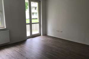 Zum Einzug frisch saniert und renoviert  3-Zimmer-EG-Wohnung mit Balkon - Waldrandlage – Allensteiner Ring 45, 47279 Wedau, Duisburg – Vorschaubild 4