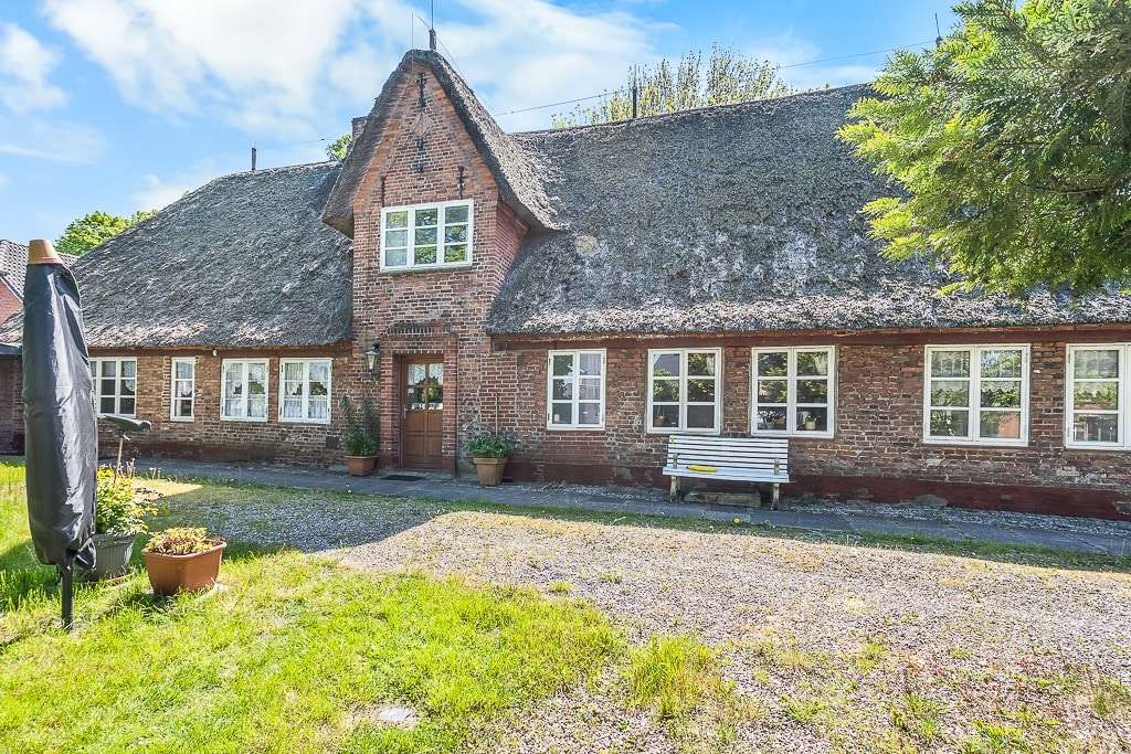 Großzügiges Reetdachhaus in ruhiger Wohnlage, Nordfriesland Kreis – Bild 3