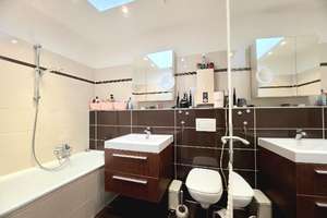 Modernisiertes Einfamilienhaus 2 Bäder Terrasse großer Garten Pool Doppelgarage 3-4 PKW-Stellplätze – 51381 Lützenkirchen, Leverkusen – Vorschaubild 24