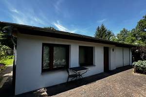 Kleines, liebevoll gestaltetes Einfamilienhaus – Die vollständige Adresse der Immobilie erhältst du vom Anbieter., 12621 Kaulsdorf, Berlin – Vorschaubild 2